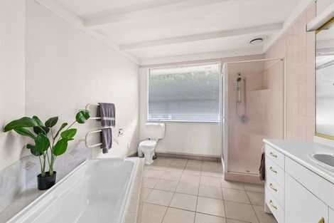 Photo of property in 13 Eton Street, Taradale, Napier, 4112