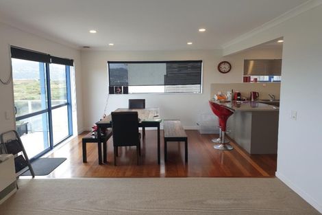 Photo of property in 39 Moa Point Road, Moa Point, Wellington, 6022