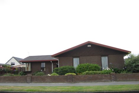 Photo of property in 89 Waratah Street, Avondale, Christchurch, 8061