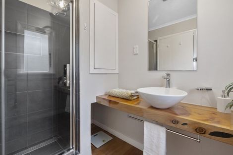 Photo of property in 75 Easther Crescent, Kew, Dunedin, 9012