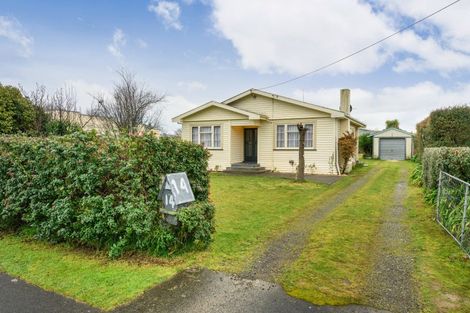Photo of property in 14 Marlborough Street, Feilding, 4702