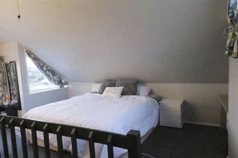 Photo of property in 4 Aotea Crescent, Gore, 9710