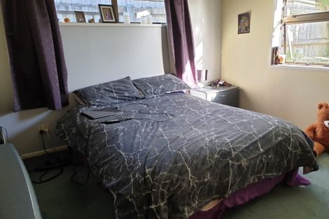 Photo of property in 1 Ceres Crescent, Johnsonville, Wellington, 6037