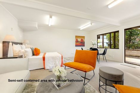 Photo of property in 3 Clearwater Cove, West Harbour, Auckland, 0618
