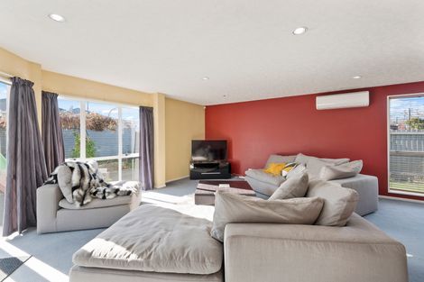 Photo of property in 47a Sawyers Arms Road, Northcote, Christchurch, 8052