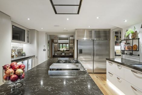 Photo of property in 255 Clifton Road, Whitford, Howick, 2571