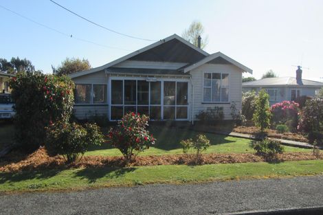 Photo of property in 14 Mary Street, Waimate, 7924
