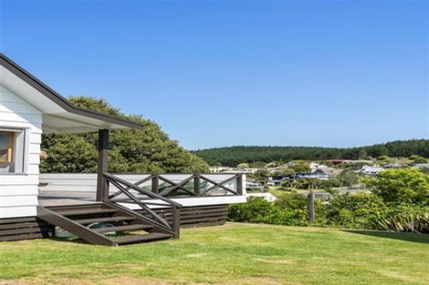 Photo of property in 164 Bambury Place, Onemana, Whangamata, 3691