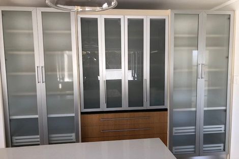 Photo of property in 82 Exmouth Road, Northcote, Auckland, 0627