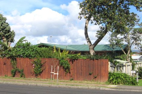 Photo of property in 682 Te Atatu Road, Te Atatu Peninsula, Auckland, 0610