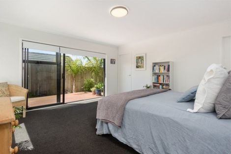 Photo of property in 33 Benmore Crescent, Pyes Pa, Tauranga, 3112