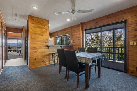 Photo of property in 33 Cable Bay Block Road, Cable Bay, 0420