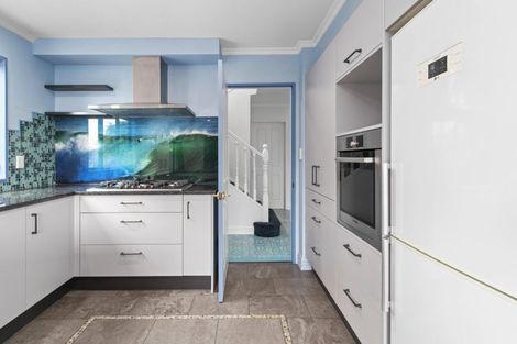 Photo of property in 35 Nielsen Gardens, Rototuna, Hamilton, 3210