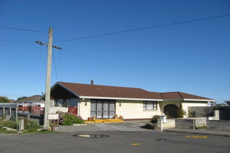 Photo of property in 1 Beal Street, Oamaru North, Oamaru, 9400
