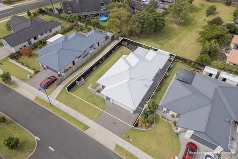 Photo of property in 106 Kupe Drive, Whitianga, 3510
