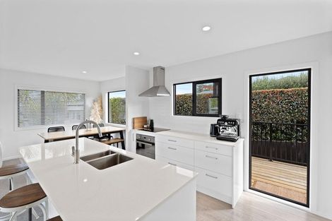 Photo of property in 85b Rosario Crescent, Red Beach, 0932