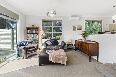 Photo of property in 525e Mangorei Road, Highlands Park, New Plymouth, 4312