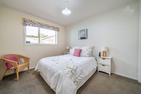 Photo of property in 5 Amberley Grove, Hutt Central, Lower Hutt, 5010