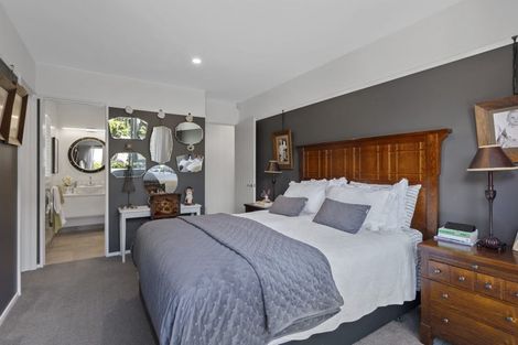 Photo of property in 152 Wairakei Road, Bryndwr, Christchurch, 8053