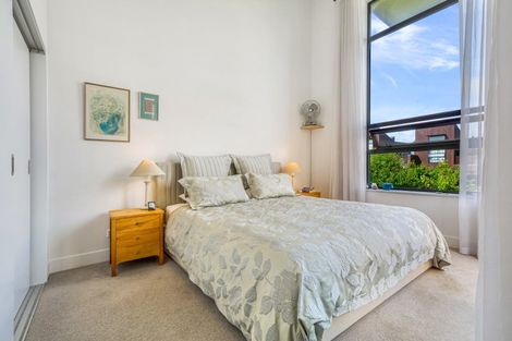 Photo of property in 23 Isitt Road, Hobsonville, Auckland, 0616