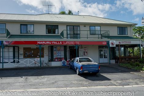 Photo of property in 28 Wilson Road, Haruru, 0204