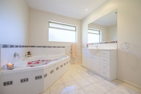 Photo of property in 37 Stallion Avenue, Halswell, Christchurch, 8025