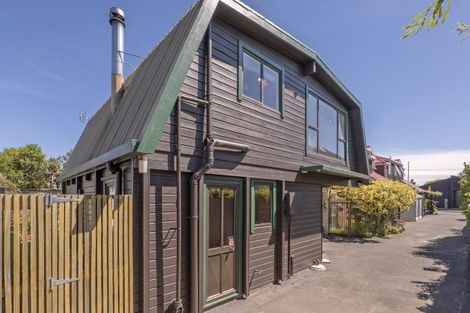 Photo of property in 3/18 Berry Street, St Albans, Christchurch, 8014