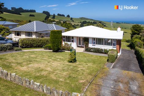 Photo of property in 304 Highcliff Road, Highcliff, Dunedin, 9013