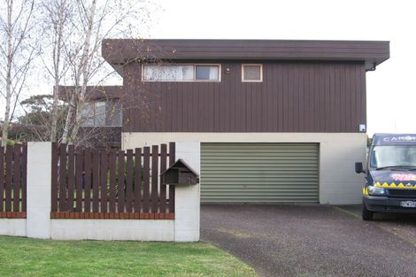 Photo of property in 37 Amante Crescent, Mairangi Bay, Auckland, 0630