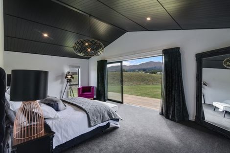 Photo of property in 36 Domain Road, Speargrass Flat, Queenstown, 9371