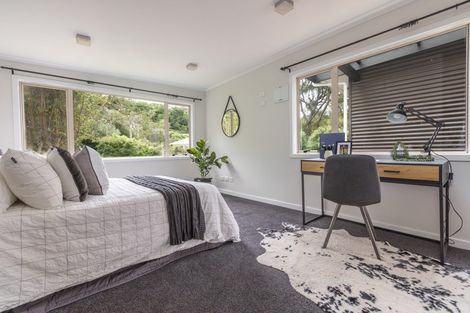 Photo of property in 241 Middleton Road, Glenside, Wellington, 6037