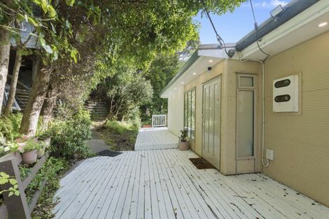 Photo of property in 23 Glencoe Road, Browns Bay, Auckland, 0630