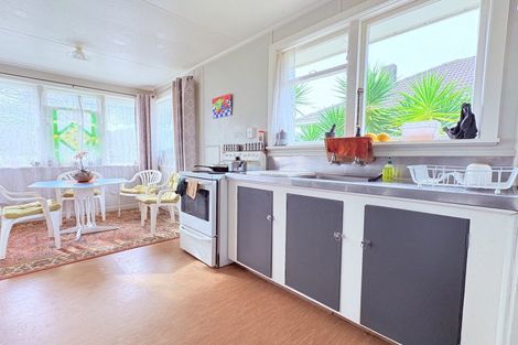 Photo of property in 4 Outram Street, Wairoa, 4108