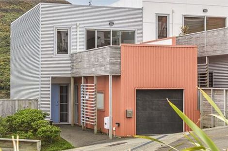 Photo of property in 79 Saddleback Grove, Karori, Wellington, 6012