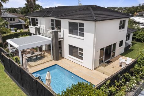 Photo of property in 14 Tranquility Rise, Mellons Bay, Auckland, 2014