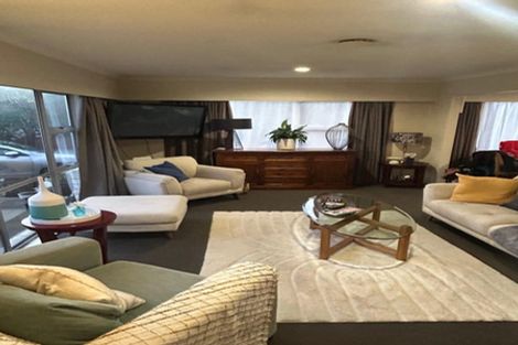 Photo of property in 43 Te Kupe Road, Paraparaumu Beach, Paraparaumu, 5032