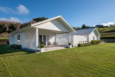 Photo of property in 2/21 Highland Drive, Acacia Bay, Taupo, 3385