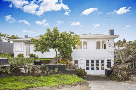 Photo of property in 16 Jamaica Place, Blockhouse Bay, Auckland, 0600