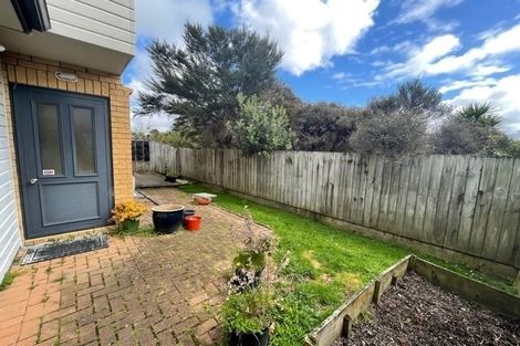 Photo of property in 59 Tiri Tiri Road, Birkdale, Auckland, 0626