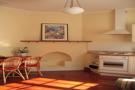 Photo of property in 7 Rattray Street, Devonport, Auckland, 0624