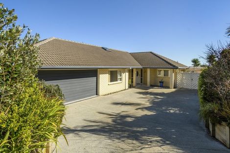 Photo of property in 11 Summerhaven Place, Ohauiti, Tauranga, 3112