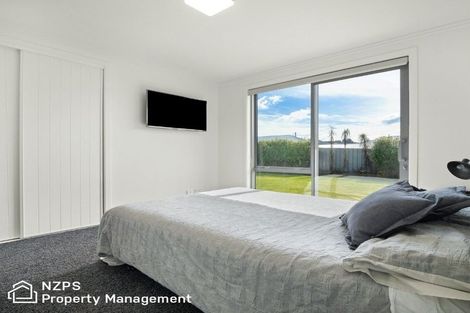 Photo of property in 21 Awa Toru Drive, Fairfield, Dunedin, 9018