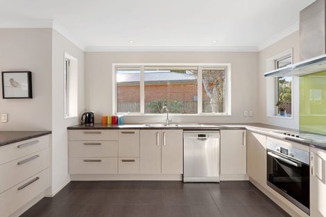 Photo of property in 103 Centaurus Road, Huntsbury, Christchurch, 8022