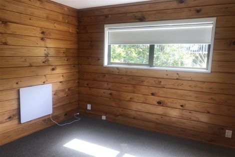 Photo of property in 80 Howard Road, Point Howard, Lower Hutt, 5013