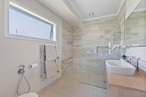 Photo of property in 64 Wairau Drive, Tikipunga, Whangarei, 0112