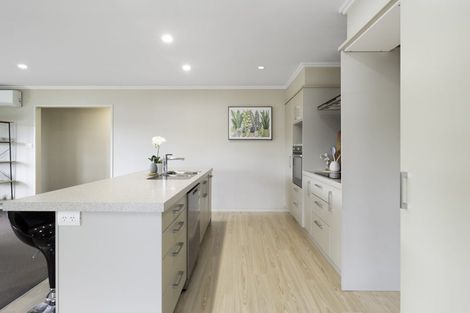 Photo of property in 1 Carroll Place, Owhata, Rotorua, 3010