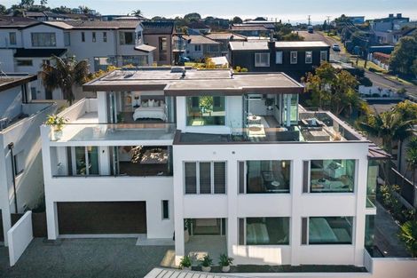 Photo of property in 22a Beach Road, Castor Bay, Auckland, 0620