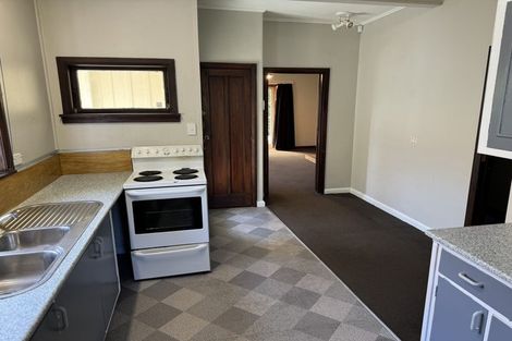 Photo of property in 228 College Street, West End, Palmerston North, 4412