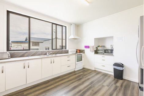 Photo of property in 63 Kennedy Road, Napier South, Napier, 4110