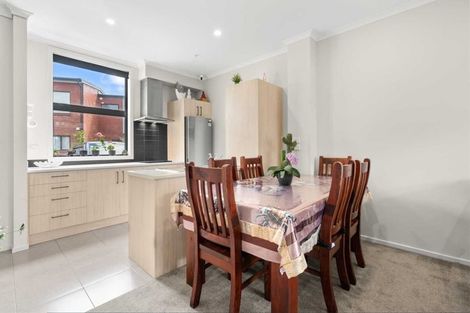 Photo of property in 11 Fermi Lane, Papakura, 2110